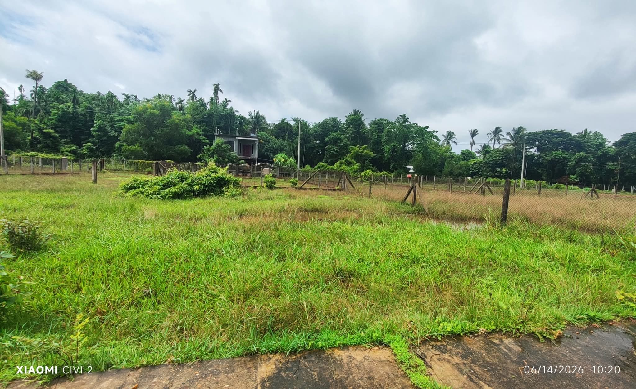 မော်လမြိုင်မြို့၊ ရခိုင်ကုန်း ချမ်းမြေ့ဂုဏ် ဆေးရုံအနီး ၊ နောင်ခရီရက်ကွက်/သဲအင်းဂူဘုန်းကြီးကျောင်းအနီး မြေကွက်ရောင်းမည် ပေအကျယ် -30*60(နှစ်ကွက်) 09789528544 #AC050 - 5