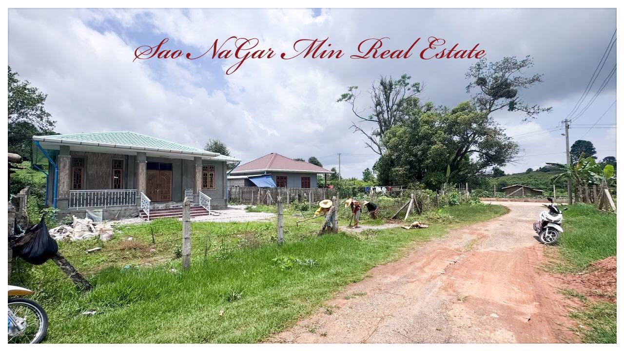တောင်ကြီးမြို့၊ဘုရားဖြူရပ်ကွက် နယ်မြေ(၄)၊အမိုးခေါင်ရည်ဆိုင်မြောက်ဘက် အရောင်း 09789528544 #AC030 - 2