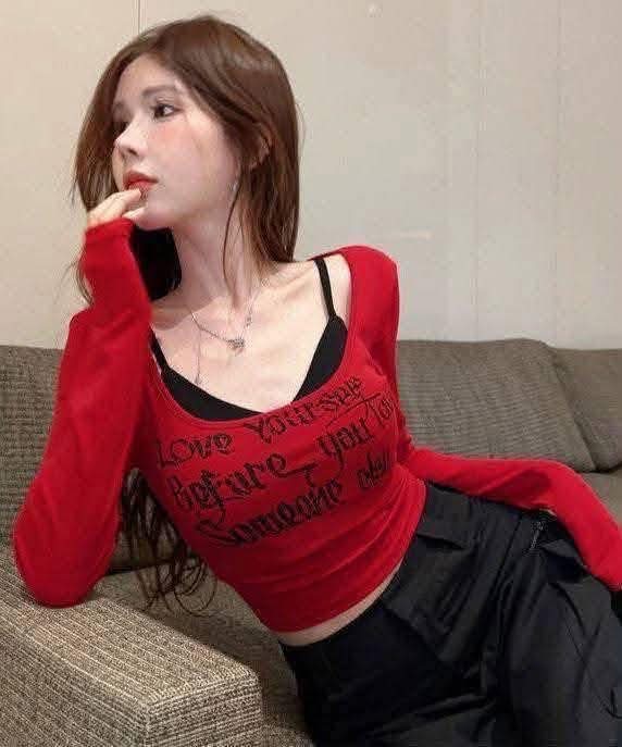 ElsE inner bra + outer long slevess top 09767288833 #Z061 - 3
